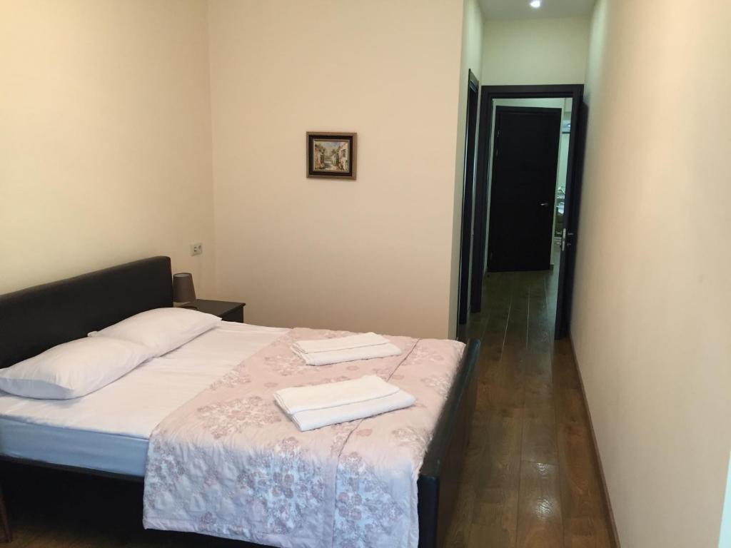 Apartment beside Axis Tower 2 — фото 3