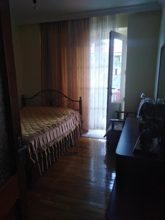 Кобулети: Kobuleti. Rustaveli Str. 162j. 37