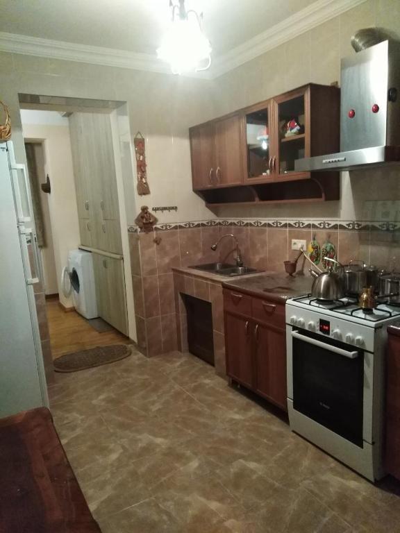 Кобулети: Kobuleti. Rustaveli Str. 162j. 37