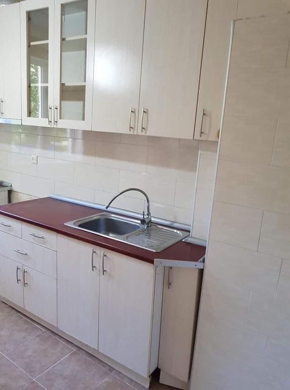 Тбилиси: Gldani II Micro-District Apartment