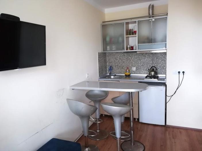 Кобулети: Kobuleti Beach Apartment