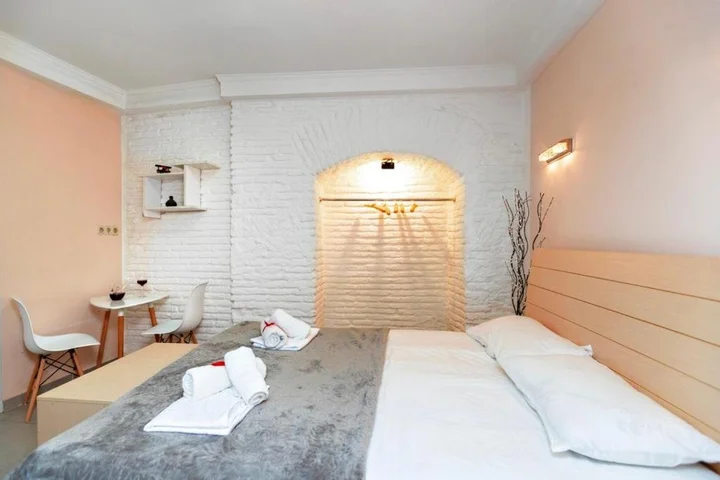 Тбилиси: Hause #16