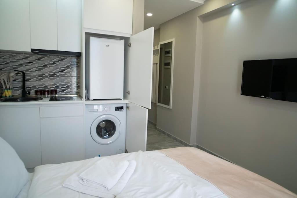 Батуми: Leo Group Apartment 14-307B Sunrise Batumi