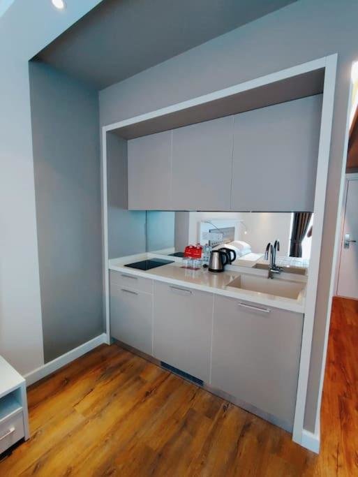 Батуми: Leo Group BEST STUDIO 2532 Alliance Palace