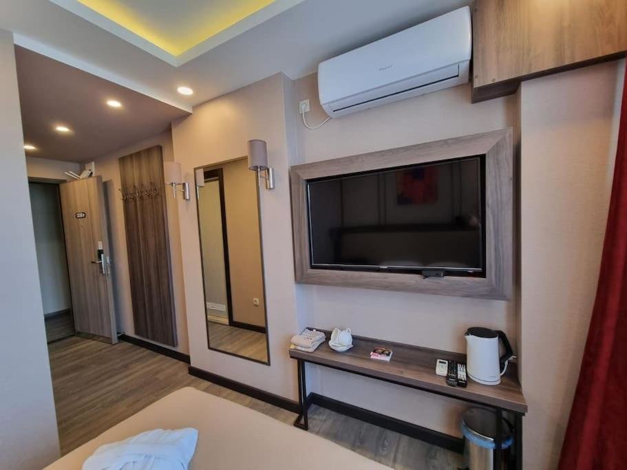 Батуми: Leo Group Apartment 14-308B Sunrise Batumi