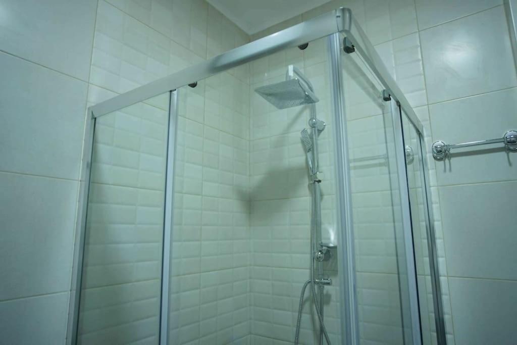 Батуми: Leo Group Apartment 27-05 Elegance Batumi