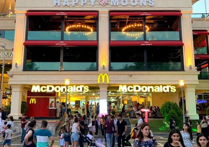 Баку: LUX Apartment near in KFC