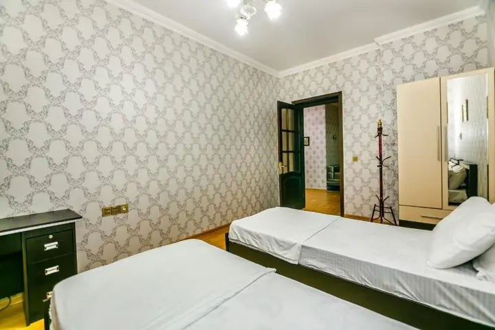 Баку: LUX Apartment near in KFC