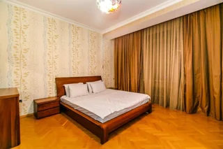 Баку: LUX Apartment near in KFC