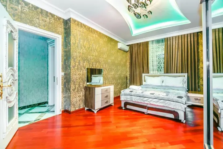 Баку: LUX Apartment near in KFC