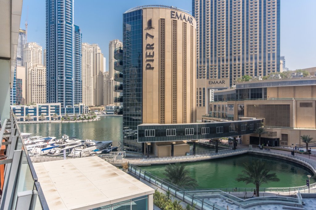 Дубай: Luxurious 2 bed Dubai Marina