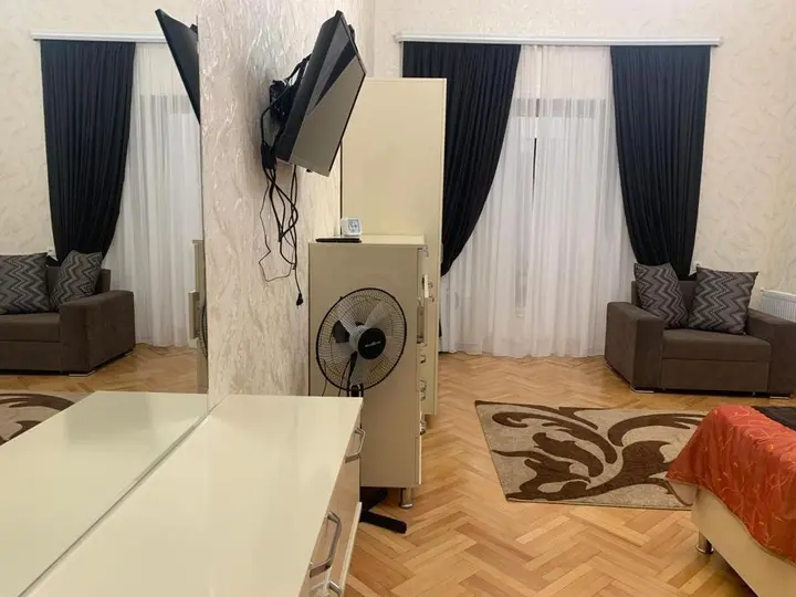 Тбилиси: Central apartment at liberty square