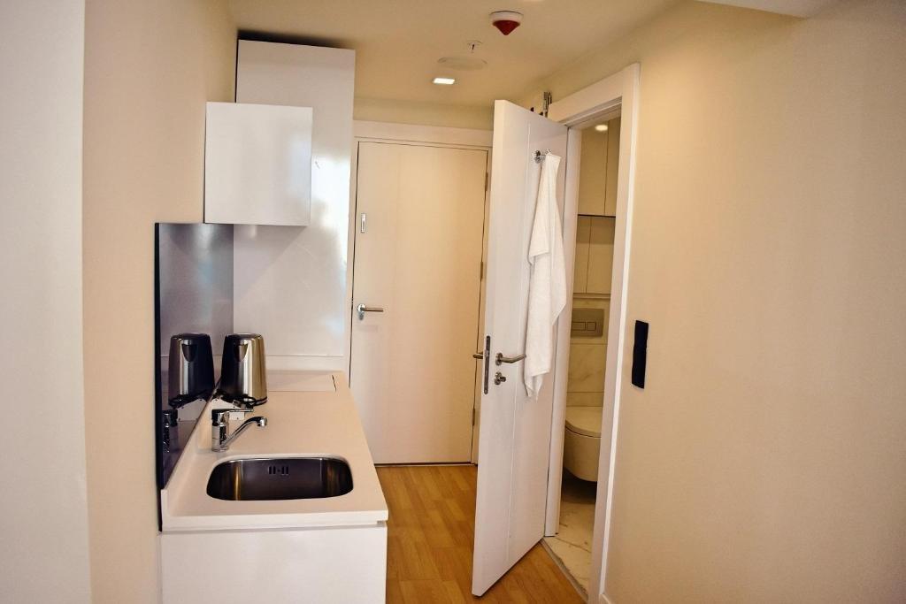 Elite Apartments Orbi Twin Tower with Balcony — фото 2