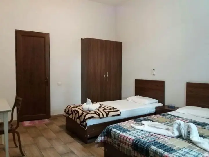 Тбилиси: Orchid Hotel