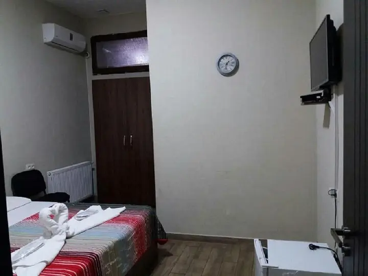Тбилиси: Orchid Hotel