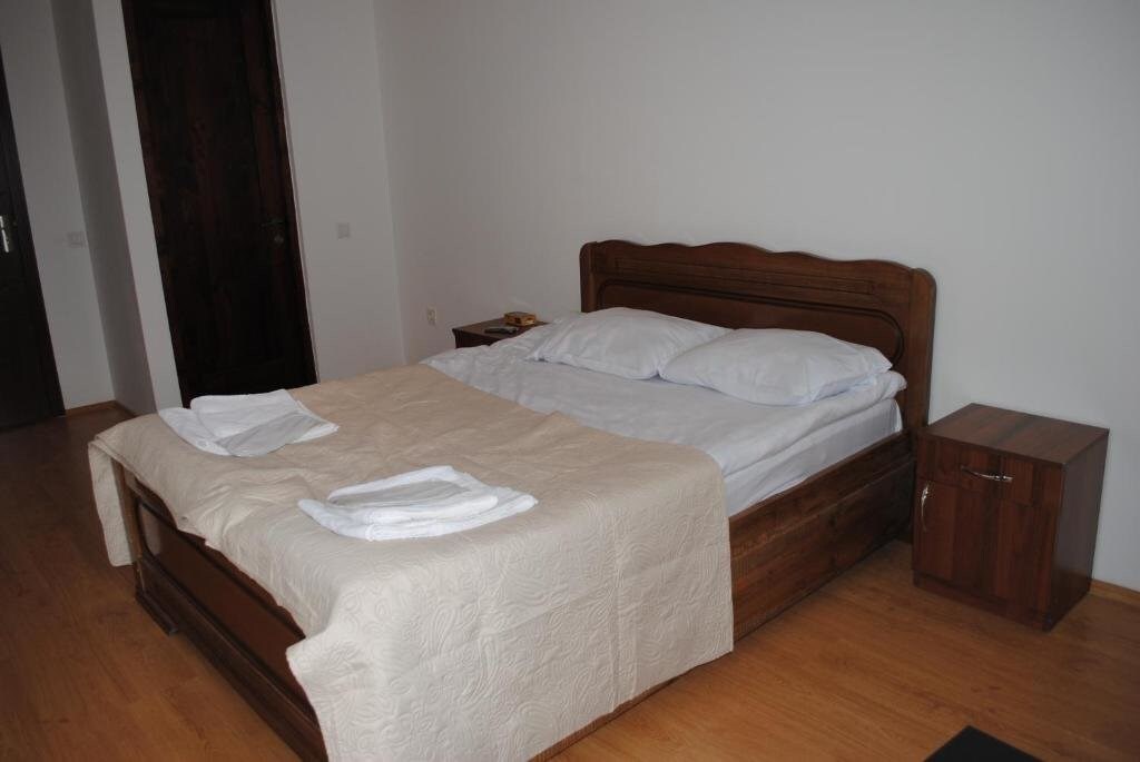 Тбилиси: Hotel Giosheri