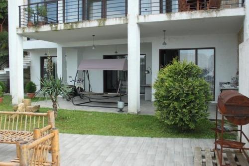 Guesthouse White Villa — фото 1