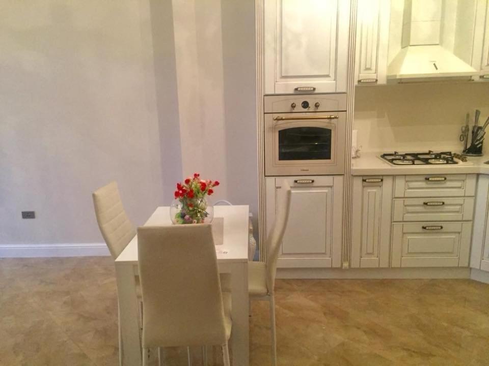 Тбилиси: Elit Home Apartment David