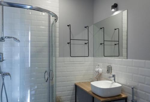 Тбилиси: Bricks Room Hotel