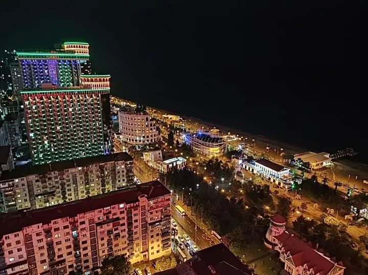 Orbi City Hotel Twin Towers Batumi High Sea View — фото 6
