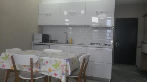 Батуми: Horizont group