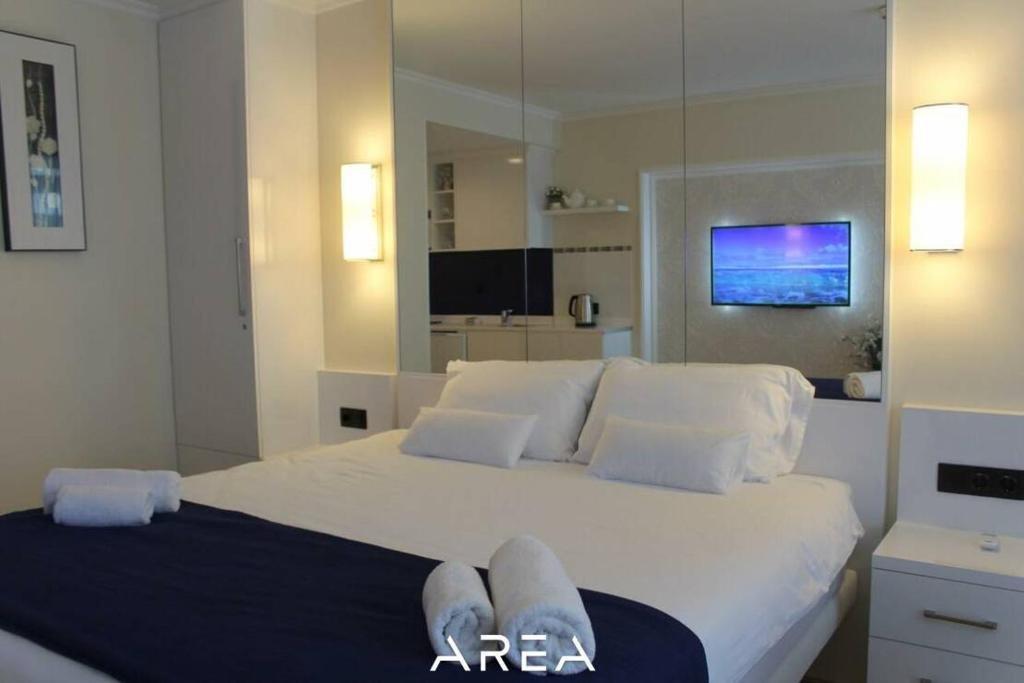 Батуми: Hotel Orbi City on the beach of Batumi