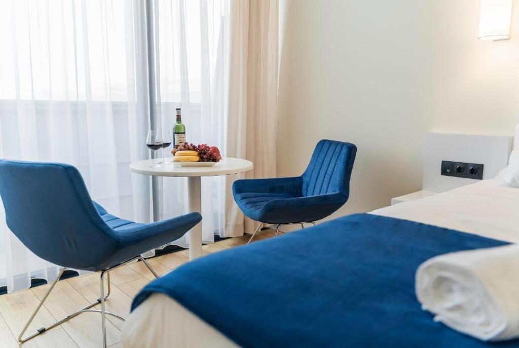 Батуми: Hotel Orbi City on the beach of Batumi