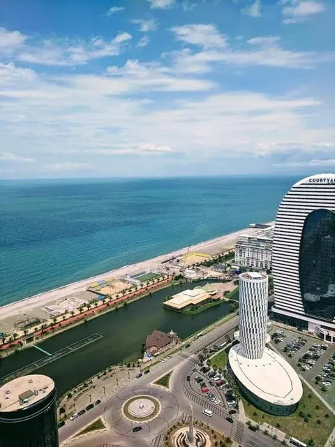Батуми: Hotel Orbi City on the beach of Batumi