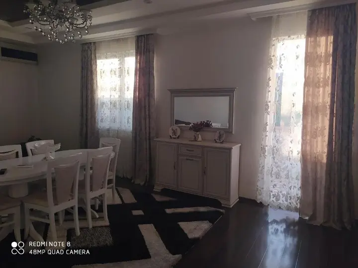 Батуми: TATO'S Sweet Home