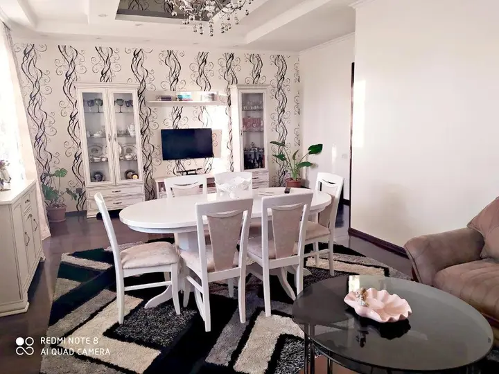 Батуми: TATO'S Sweet Home