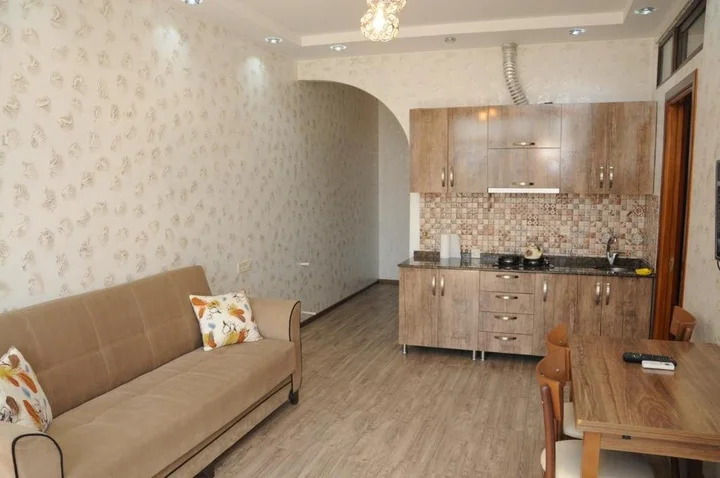 Батуми: Tamriko's Flat