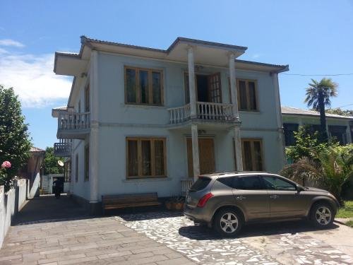 Кобулети: Guesthouse Burevestnik