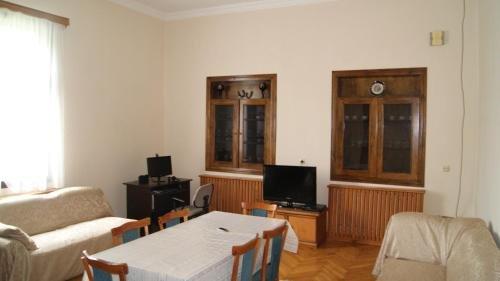 Кобулети: Ramo's House