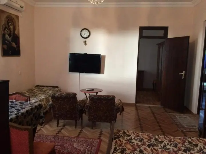 საოჯახო სასტუმრო/Family Hotel — фото 1