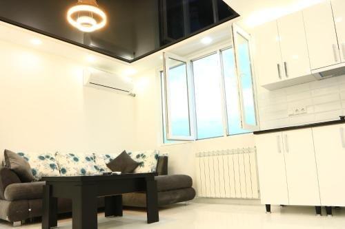 Батуми: Ruslan Apartments