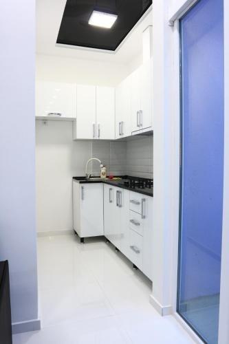 Батуми: Ruslan Apartments