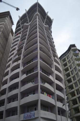 Батуми: Ruslan Apartments