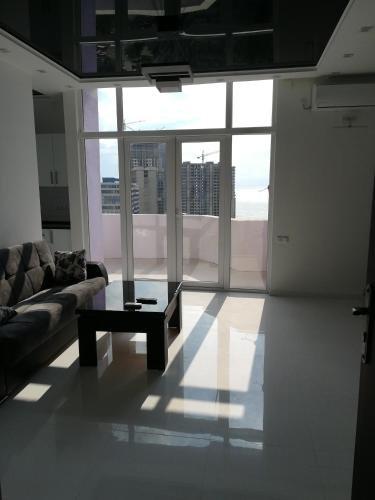 Батуми: Ruslan Apartments