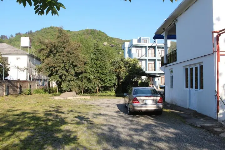 Батуми: Guest house Salo