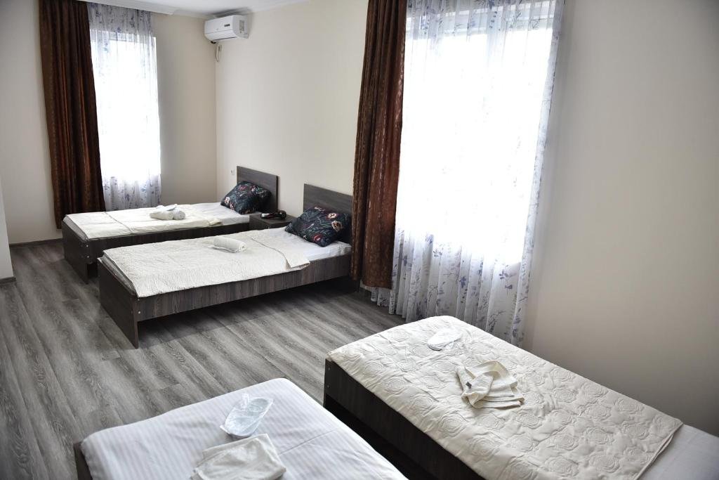 Батуми: Hotel Sani