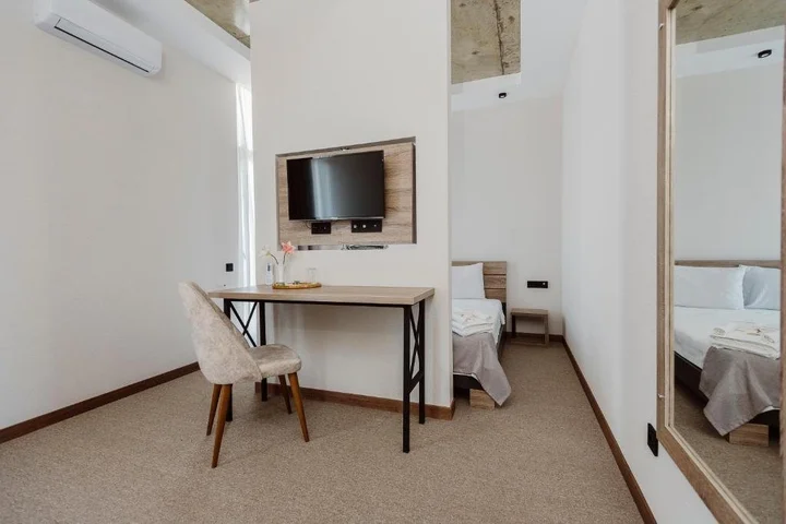 Батуми: Hotel Point Vert