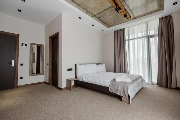 Батуми: Hotel Point Vert
