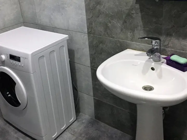 Батуми: Homestay Apartment on Angisa Street