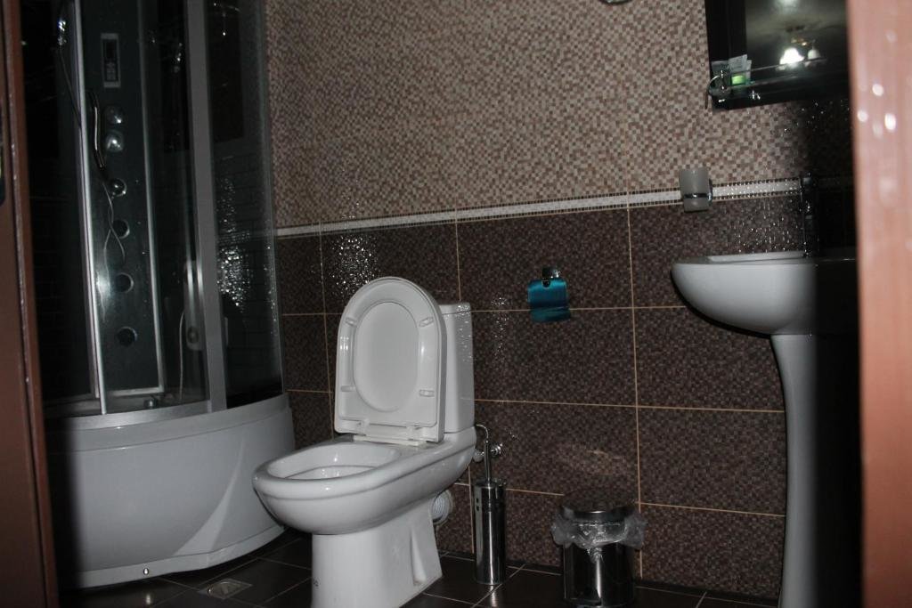 Батуми: Hotel Neba