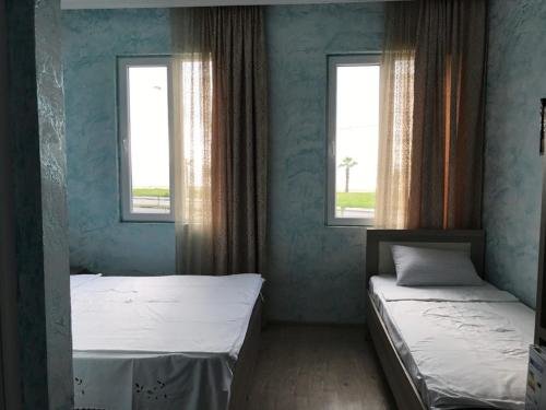 Батуми: Sandro's House