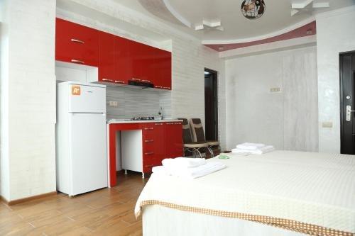 Батуми: Nearby Gonio Hotel "Arma"