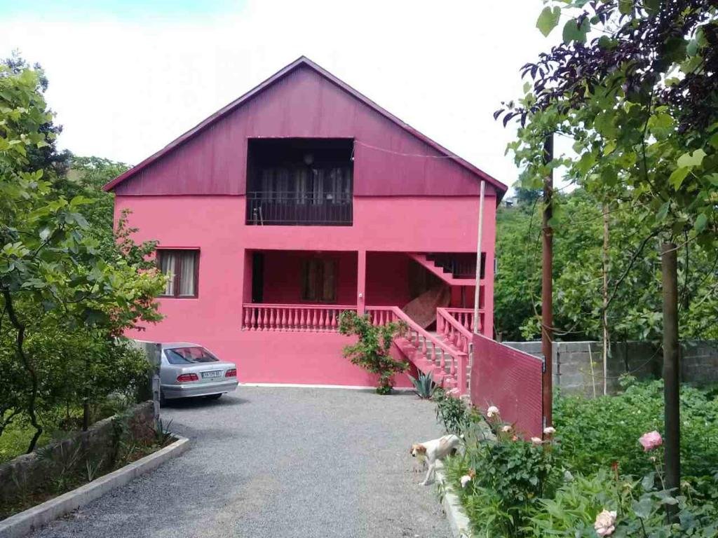 Батуми: Helen's guest house