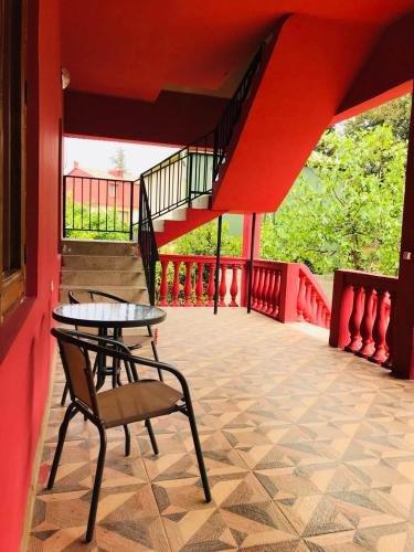 Батуми: Helen's guest house