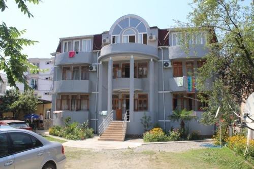 Батуми: Guest House Daviti