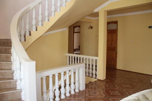 Батуми: Guest House Daviti